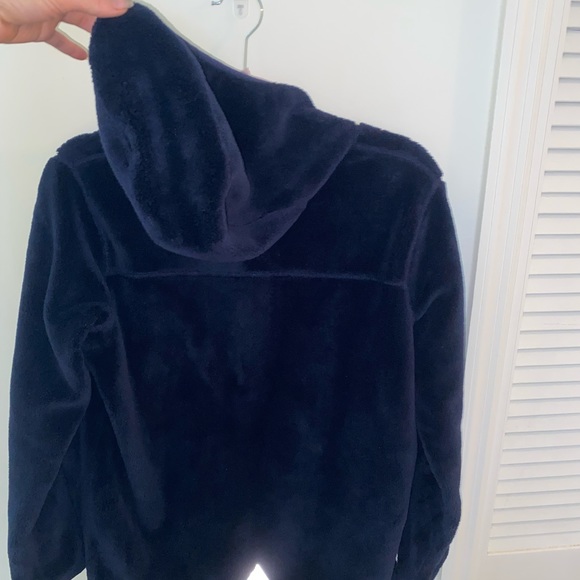 L.L. Bean Mountain Classic Hooded Fleece - Picture 6 of 11
